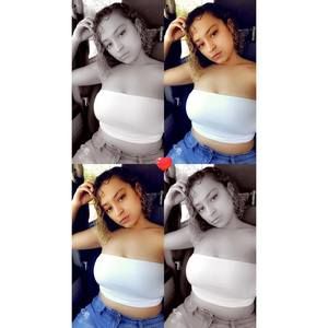 Meet your Posher, Lamaree